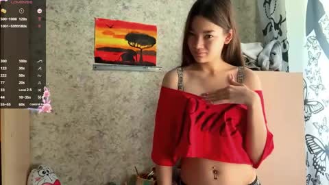 Snapshot of julianeaukamp chatting on 05/15/26, 12:50 Viola online show from 05/15/26, 12:50