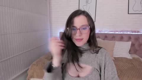 Julianne online show from 02/20/25, 04:28