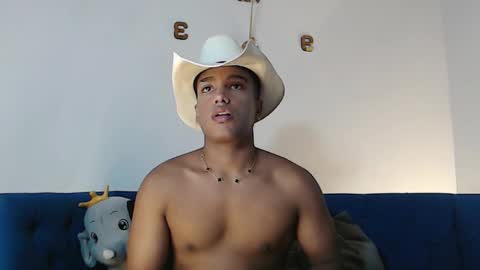 Juliann online show from 10/16/25, 04:19