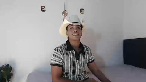 Juliann online show from 10/18/25, 03:24