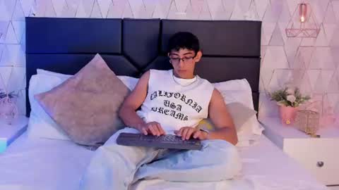 Snapshot of julianrouss chatting on 07/01/26, 08:41 Julian online show from 07/01/26, 08:41