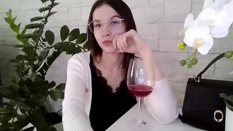 Julia online show from 03/09/26, 03:38