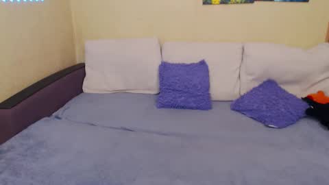 Jul online show from 10/12/25, 03:00