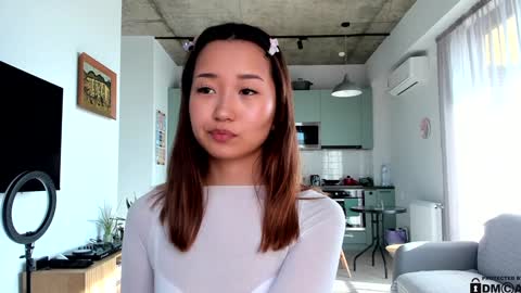 julia online show from 01/10/25, 07:57