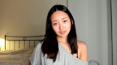 julia online show from 02/11/25, 09:14