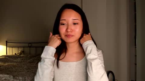 julia online show from 02/18/25, 02:49