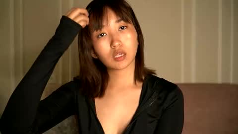 julia online show from 10/22/25, 06:07