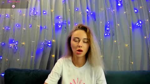 Yulya online show from 03/19/26, 02:59