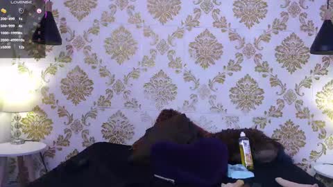 julie coper online show from 01/02/25, 09:39