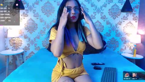 julie coper online show from 01/03/25, 07:50