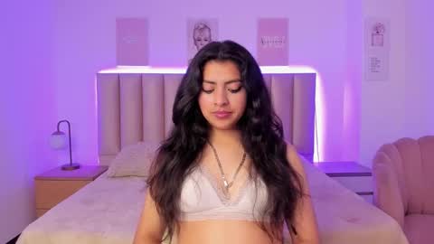 julie_devani online show from 12/20/25, 10:28