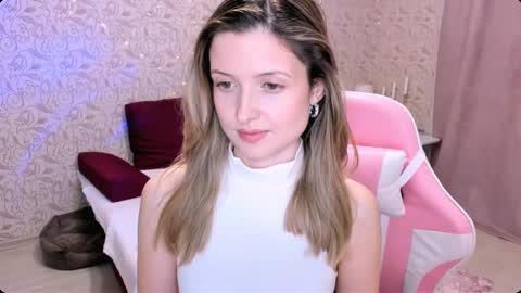 Julie online show from 01/05/25, 07:17