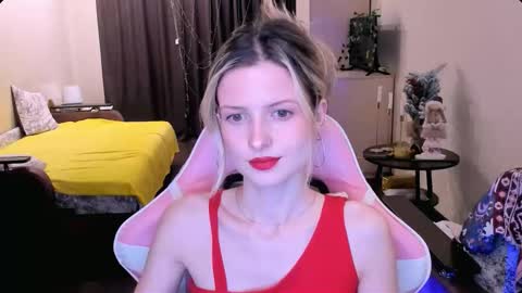 Julie online show from 01/18/26, 03:16