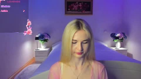 julieblazex online show from 05/30/26, 09:45