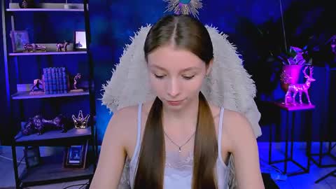 Snapshot of juliedaniel chatting on 06/03/26, 04:04 juliedaniel online show from 06/03/26, 04:04