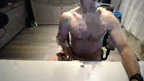 Snapshot of julienneedyou chatting on 01/12/26, 07:35 julienneedyou online show from 01/12/26, 07:35