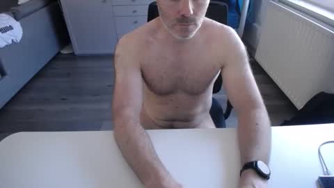 Snapshot of julienneedyou chatting on 05/26/26, 10:55 julienneedyou online show from 05/26/26, 10:55