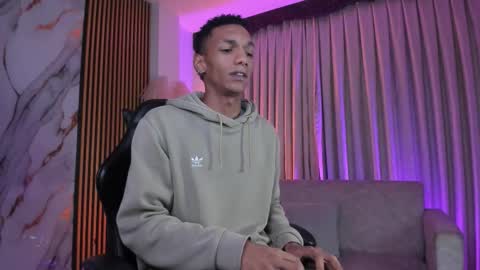 Julien online show from 01/16/26, 10:08