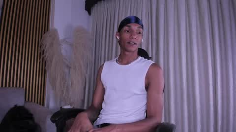 Julien online show from 04/15/26, 12:01