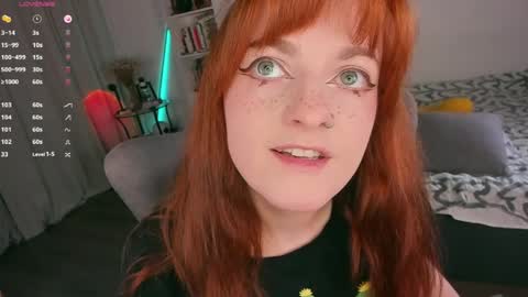 Snapshot of juliet_schoolgirl chatting on 04/10/26, 11:53 Juliet online show from 04/10/26, 11:53