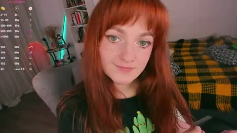Snapshot of juliet_schoolgirl chatting on 05/10/26, 08:14 Juliet online show from 05/10/26, 08:14