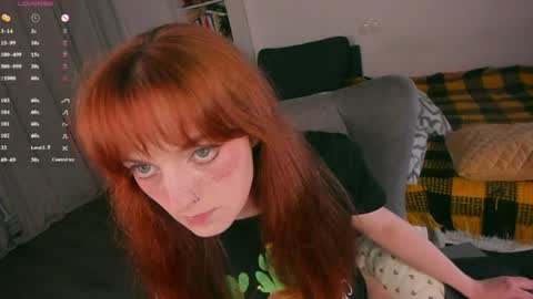Snapshot of juliet_schoolgirl chatting on 06/30/26, 12:11 Juliet online show from 06/30/26, 12:11