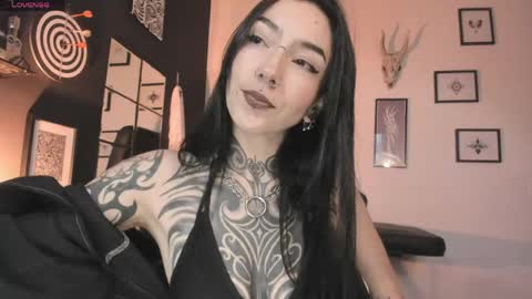 juliet_sourire online show from 05/15/26, 01:51