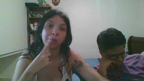 Snapshot of julieta969028 chatting on 04/18/26, 03:43 Nati online show from 04/18/26, 03:43