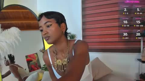 Juli online show from 11/27/25, 04:42