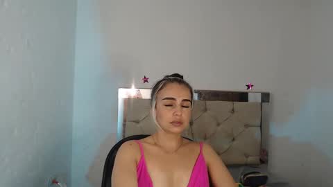 julieta__fox_ online show from 02/08/25, 10:18