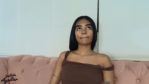 Juli online show from 12/22/25, 07:11