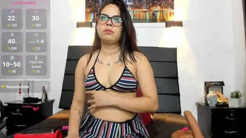 Snapshot of julieta_coopeer_ chatting on 01/03/25, 10:09 Julieta online show from 01/03/25, 10:09