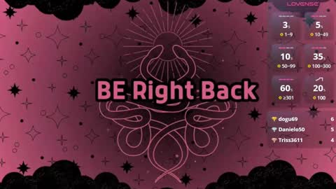 Snapshot of julieta_coopeer_ chatting on 02/02/25, 04:11 Julieta online show from 02/02/25, 04:11