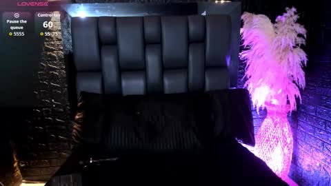 Julieta  online show from 11/29/25, 10:18