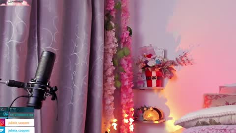 Juli  online show from 01/09/25, 07:31