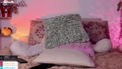 Juli  online show from 01/22/25, 06:42