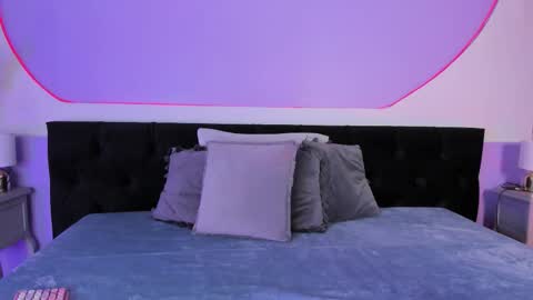 Snapshot of julieta_cortes__ chatting on 11/20/25, 12:16 Julieta online show from 11/20/25, 12:16