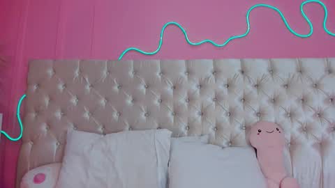 Snapshot of julieta_cortes__ chatting on 02/23/26, 12:02 Julieta online show from 02/23/26, 12:02