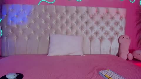 Snapshot of julieta_cortes__ chatting on 03/25/26, 11:49 Julieta online show from 03/25/26, 11:49