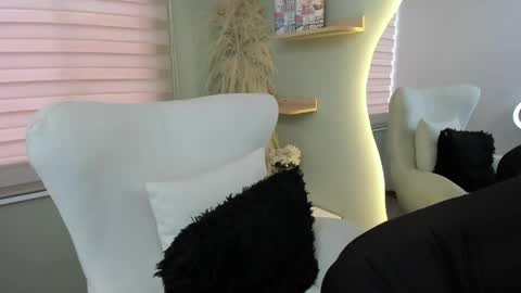 Julieta online show from 04/30/26, 10:36