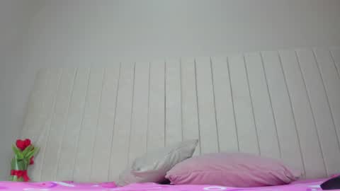 Snapshot of julieta_flower chatting on 01/26/25, 05:13 Julieta IG juietaflower06 online show from 01/26/25, 05:13