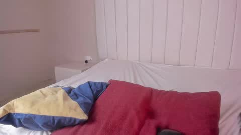 Snapshot of julieta_flower chatting on 02/22/25, 03:03 Julieta IG juietaflower06 online show from 02/22/25, 03:03