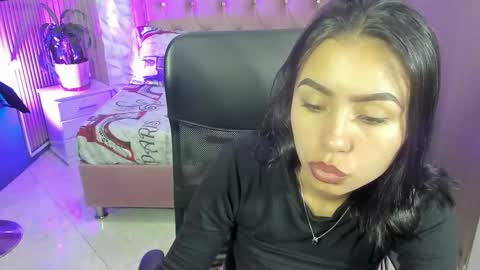 Snapshot of julieta_fn chatting on 05/30/26, 03:09 julieta_fn online show from 05/30/26, 03:09