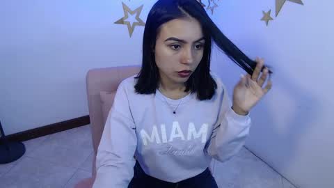 Snapshot of julieta_fn chatting on 06/01/26, 02:52 julieta_fn online show from 06/01/26, 02:52