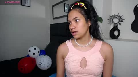 Snapshot of julieta_parker7 chatting on 06/19/26, 02:16 Julieta online show from 06/19/26, 02:16