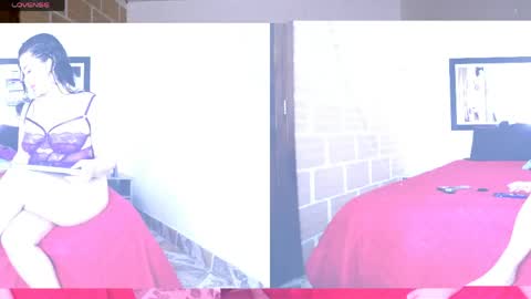 Snapshot of julieta_rodriguez chatting on 04/29/26, 04:55 Julieta Rodriguez online show from 04/29/26, 04:55