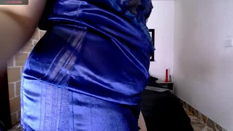 Snapshot of julieta_rodriguez chatting on 05/23/26, 03:49 Julieta Rodriguez online show from 05/23/26, 03:49