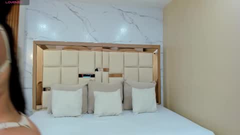     online show from 12/04/25, 09:56