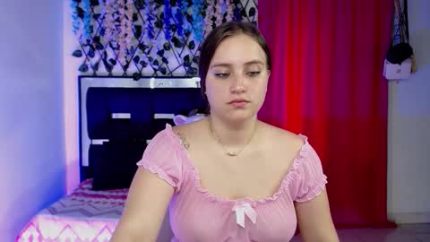 julieta_vega19 online show from 03/02/26, 06:59