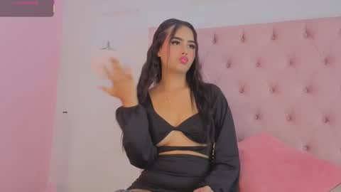 Julieta  online show from 10/19/25, 11:33